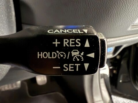 Toyota C-HR 1.8 C-HR Icon HEV CVT 5dr 19