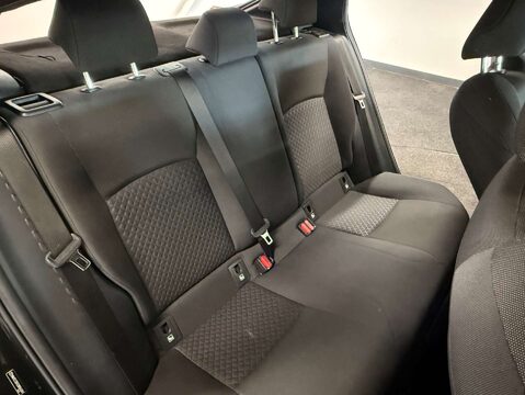 Toyota C-HR 1.8 C-HR Icon HEV CVT 5dr 33