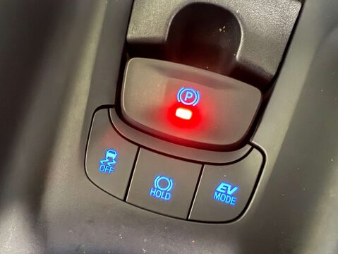 Toyota C-HR 1.8 C-HR Icon HEV CVT 5dr 24