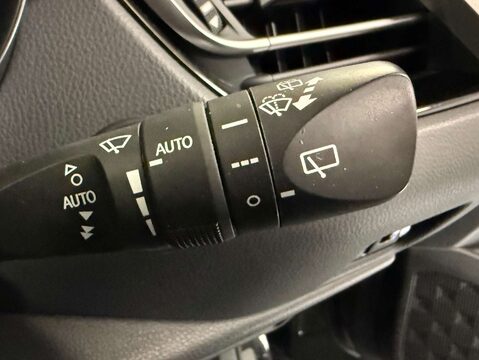 Toyota C-HR 1.8 C-HR Icon HEV CVT 5dr 22