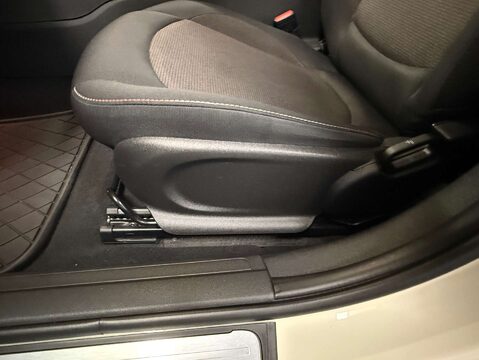 Mini Clubman 1.5 Clubman Cooper Classic 6dr 47