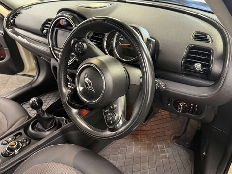 Mini Clubman 1.5 Clubman Cooper Classic 6dr 19