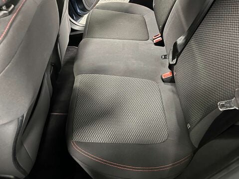 Ford Fiesta 1.0 Fiesta ST-Line T 5dr 39