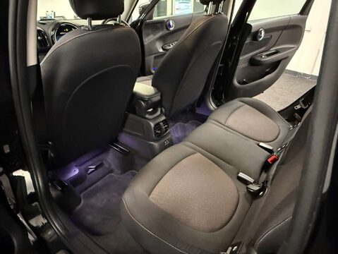 Mini Countryman 1.5 Countryman Cooper Classic Auto 5dr 36