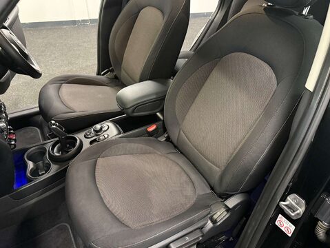 Mini Countryman 1.5 Countryman Cooper Classic Auto 5dr 30