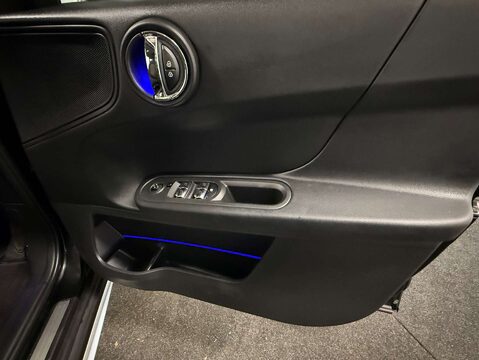 Mini Countryman 1.5 Countryman Cooper Classic Auto 5dr 19