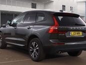 Volvo XC60 2.0 XC60 Momentum B4 MHEV Auto 5dr 3