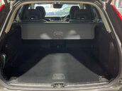 Volvo XC60 2.0 XC60 Momentum B4 MHEV Auto 5dr 12