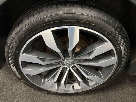 Volkswagen Tiguan 2.0 Tiguan R-Line TDI BlueMotion Tech 4Motion DSG 4WD 5dr 36