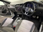 Volkswagen Tiguan 2.0 Tiguan R-Line TDI BlueMotion Tech 4Motion DSG 4WD 5dr 16
