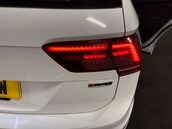 Volkswagen Tiguan 2.0 Tiguan R-Line TDI BlueMotion Tech 4Motion DSG 4WD 5dr 57