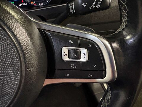 Volkswagen Tiguan 2.0 Tiguan R-Line TDI BlueMotion Tech 4Motion DSG 4WD 5dr 19