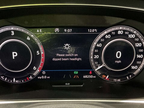 Volkswagen Tiguan 2.0 Tiguan R-Line TDI BlueMotion Tech 4Motion DSG 4WD 5dr 8