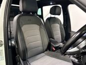 Volkswagen Tiguan 2.0 Tiguan R-Line TDI BlueMotion Tech 4Motion DSG 4WD 5dr 12