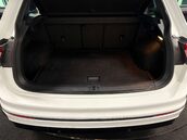 Volkswagen Tiguan 2.0 Tiguan R-Line TDI BlueMotion Tech 4Motion DSG 4WD 5dr 37