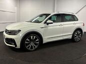 Volkswagen Tiguan 2.0 Tiguan R-Line TDI BlueMotion Tech 4Motion DSG 4WD 5dr 2
