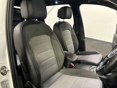 Volkswagen Tiguan 2.0 Tiguan R-Line TDI BlueMotion Tech 4Motion DSG 4WD 5dr 15