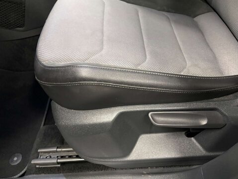 Volkswagen Tiguan 2.0 Tiguan R-Line TDI BlueMotion Tech 4Motion DSG 4WD 5dr 49