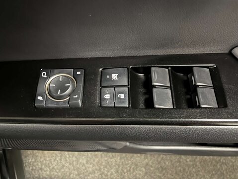 Lexus Ux 2.0 UX 250h 4x2 CVT 5dr 12