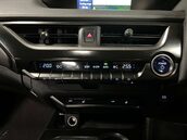 Lexus Ux 2.0 UX 250h 4x2 CVT 5dr 26