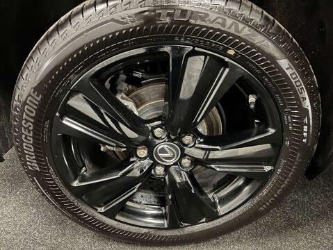 Lexus Ux 2.0 UX 250h 4x2 CVT 5dr 36