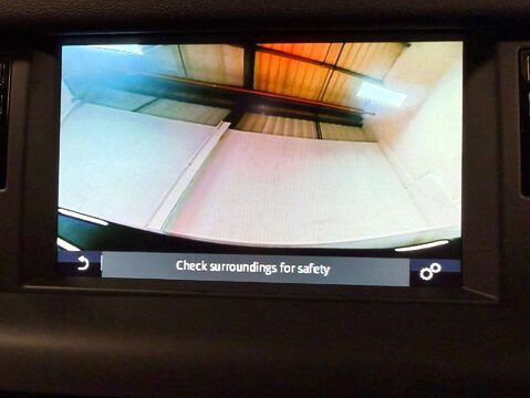 Land Rover Discovery Sport 2.0 Discovery Sport Landmark TD4 Auto 4WD 5dr 37