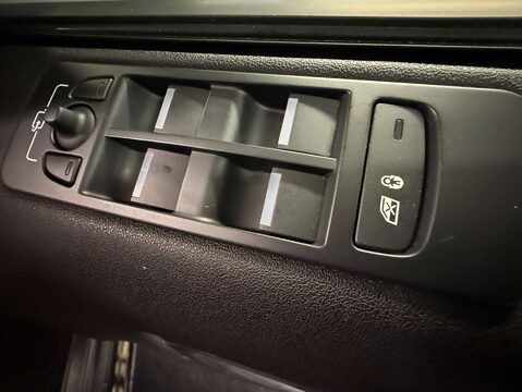 Land Rover Discovery Sport 2.0 Discovery Sport Landmark TD4 Auto 4WD 5dr 19