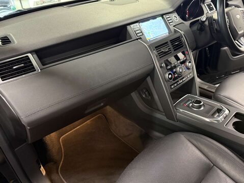 Land Rover Discovery Sport 2.0 Discovery Sport Landmark TD4 Auto 4WD 5dr 62