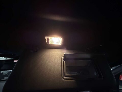 Land Rover Discovery Sport 2.0 Discovery Sport Landmark TD4 Auto 4WD 5dr 40