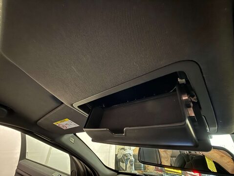 Land Rover Discovery Sport 2.0 Discovery Sport Landmark TD4 Auto 4WD 5dr 39