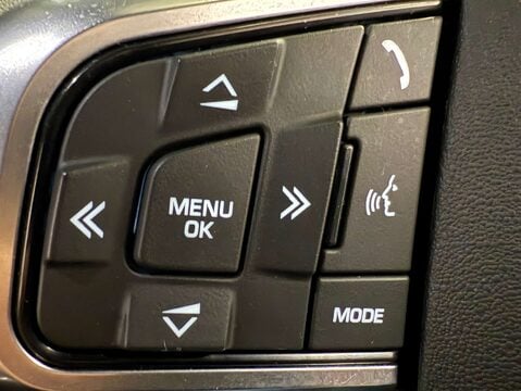 Land Rover Discovery Sport 2.0 Discovery Sport Landmark TD4 Auto 4WD 5dr 24