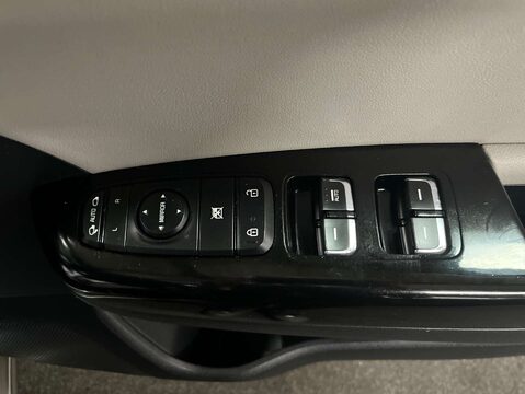 Kia Sportage 1.6 Sportage GT-Line 5dr 12