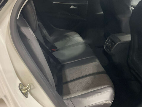 Peugeot 3008 1.2 3008 Allure S/S 5dr 11