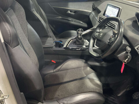 Peugeot 3008 1.2 3008 Allure S/S 5dr 10
