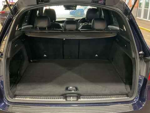 Mercedes-Benz GLC 2.0 GLC 250 AMG Line Premium 4Matic Auto 4WD 5dr 12