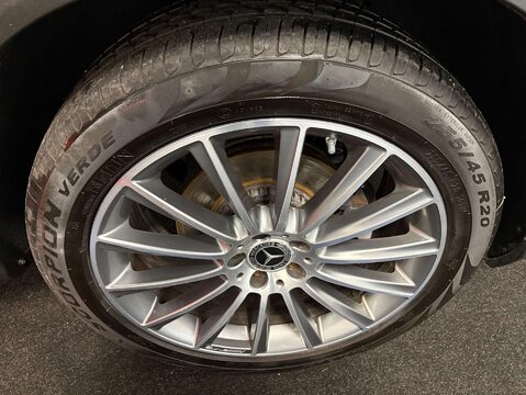 Mercedes-Benz GLC 2.0 GLC 250 AMG Line Premium 4Matic Auto 4WD 5dr 40