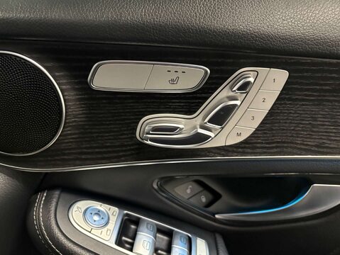 Mercedes-Benz GLC 2.0 GLC 250 AMG Line Premium 4Matic Auto 4WD 5dr 12