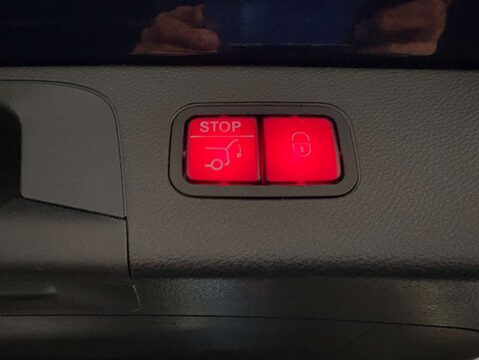 Mercedes-Benz GLC 2.0 GLC 250 AMG Line Premium 4Matic Auto 4WD 5dr 39