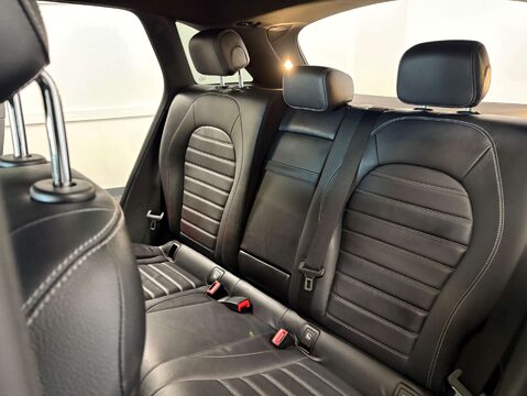 Mercedes-Benz GLC 2.0 GLC 250 AMG Line Premium 4Matic Auto 4WD 5dr 42