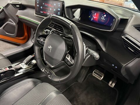 Peugeot 2008 1.2 2008 GT PureTech S/S Auto 5dr 54