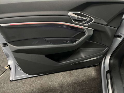 Audi E-Tron e-tron Technik 50 Quattro 4WD 5dr 48