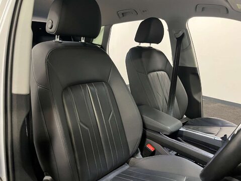 Audi E-Tron e-tron Technik 50 Quattro 4WD 5dr 16