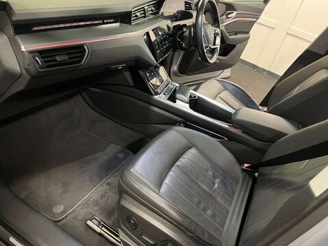 Audi E-Tron e-tron Technik 50 Quattro 4WD 5dr 53