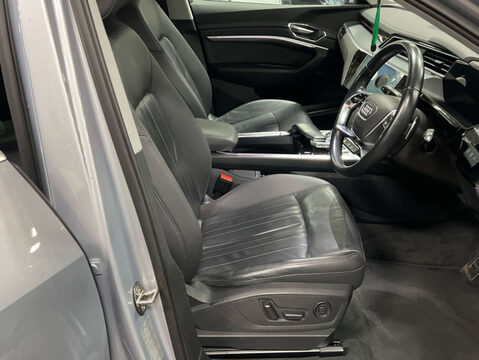 Audi E-Tron e-tron Technik 50 Quattro 4WD 5dr 10
