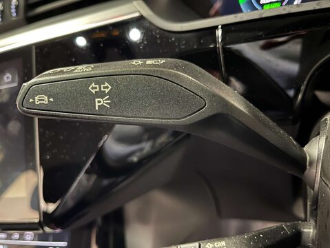 Audi E-Tron e-tron Technik 50 Quattro 4WD 5dr 22
