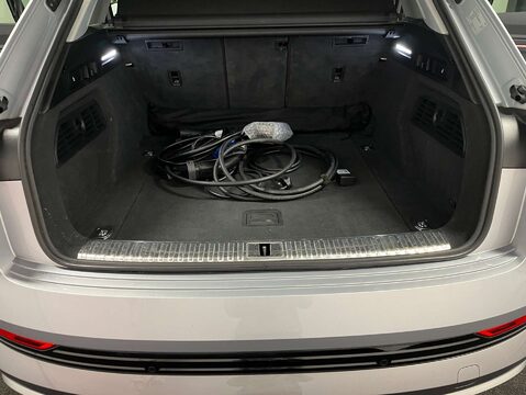 Audi E-Tron e-tron Technik 50 Quattro 4WD 5dr 39