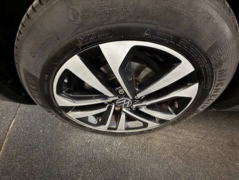 Volkswagen T-Roc 1.5 T-Roc United TSi Evo Semi-Auto 5dr 54