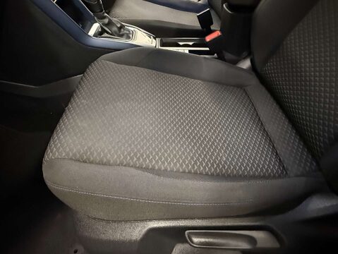 Volkswagen T-Roc 1.5 T-Roc United TSi Evo Semi-Auto 5dr 50