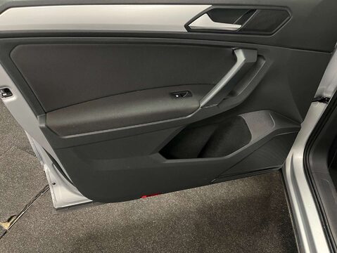 Volkswagen Tiguan 1.5 Tiguan Match TSi Evo 5dr 47