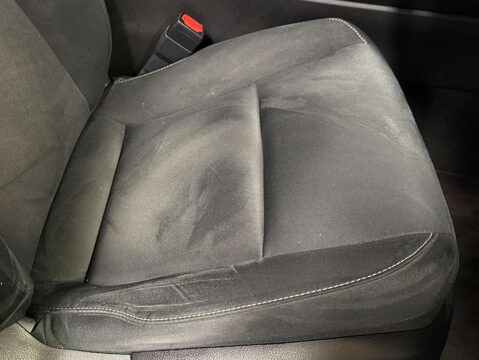 Lexus Ux UX 300E 5dr 44